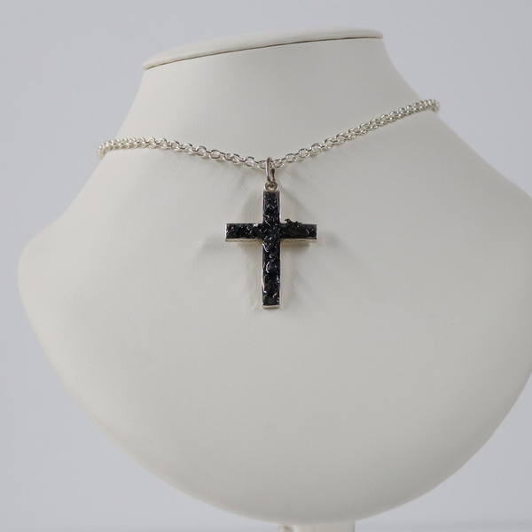 Pendentif "Croix Nocturne"