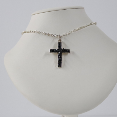 Pendentif "Croix Nocturne"