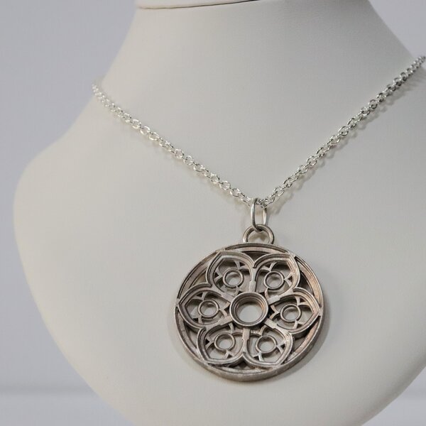 Pendentif "Rosace d’Argent"